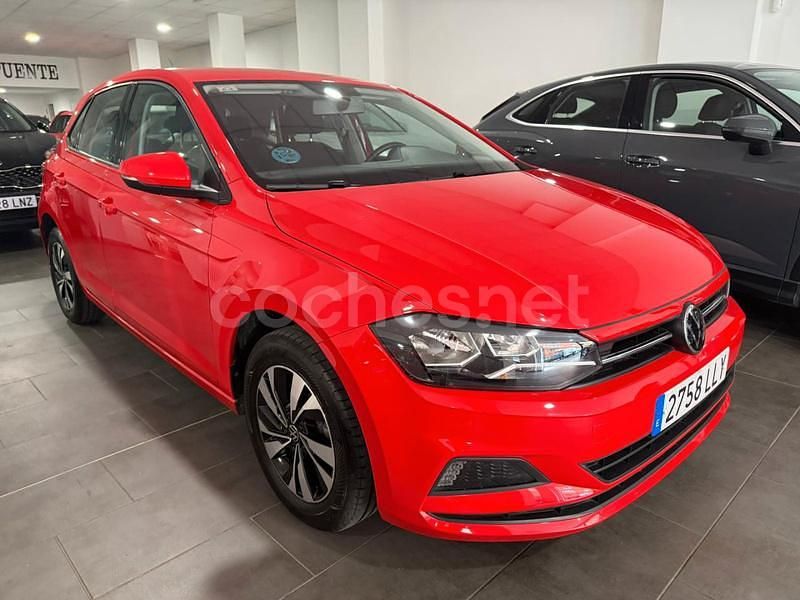 Usado VW Polo Advance 95 CV (69 kW) 2021 Rojo Berlina