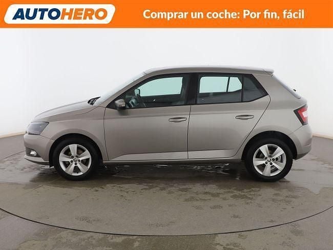 Usado Skoda Fabia Ambition 90 CV (66 kW) 2017 Gris Berlina