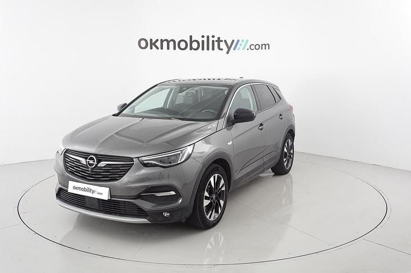 Usado Opel Grandland X Ultimate 300 CV (220 kW) 2021 Gris moai / techo negro SUV