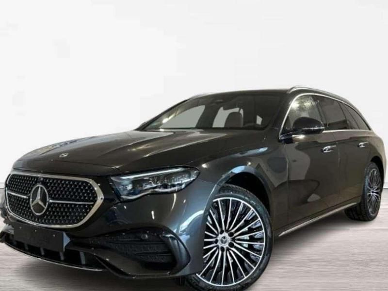 Usado 2025 Mercedes E300 Familiar | 75.900 € (Caro) - Imagen 1/4