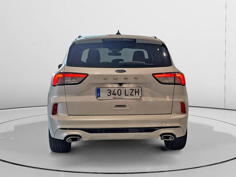 Usado Ford Kuga ST-Line 151 CV (111 kW) 2022 Azul SUV