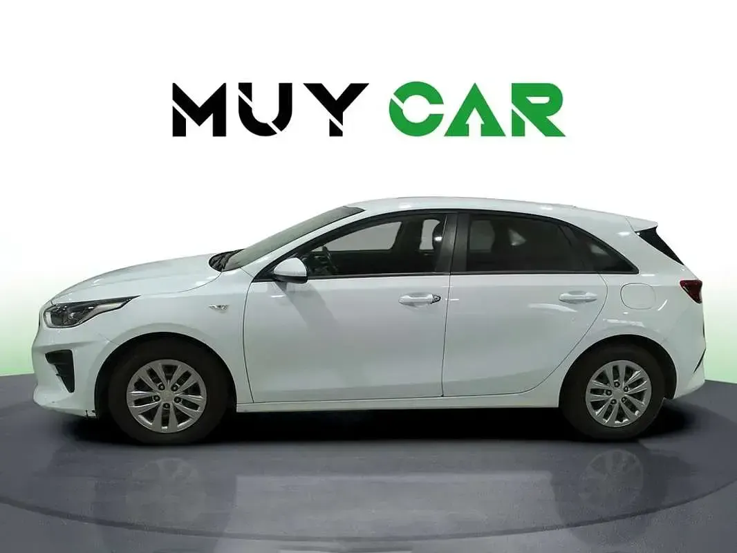 Usado Kia Ceed 101 CV (74 kW) 2020 Blanco Utilitario