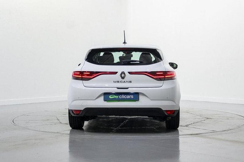 Usado Renault Mégane IV Business 115 CV (84 kW) 2022 Blanco Berlina
