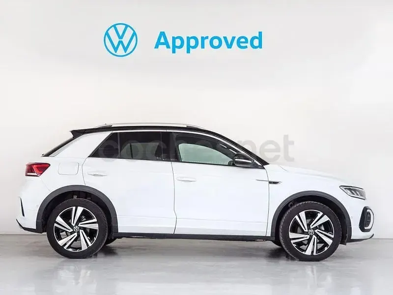 Usado VW T-Roc R-line 115 CV (84 kW) 2025 Blanco SUV