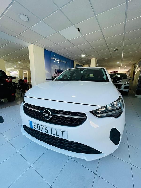 Usado Opel Corsa Selective 100 CV (73 kW) 2020 Blanco