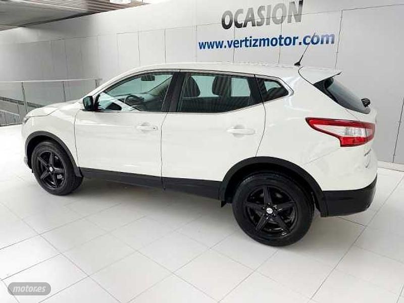 Usado Nissan Qashqai Visia 131 CV (96 kW) 2016 Blanco SUV