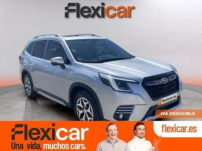 Gris Usado 2023 Subaru Forester SUV | 26.990 € (Precio justo) - Imagen 1/4