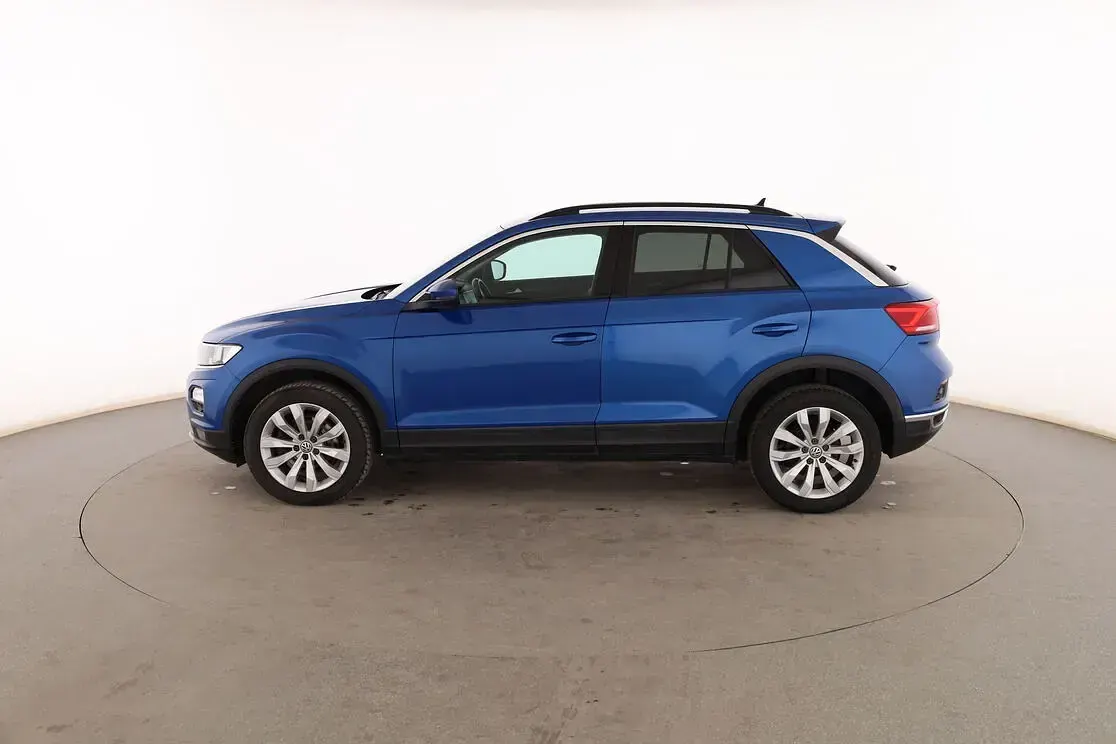 Usado VW T-Roc Advance 116 CV (85 kW) 2018 Azul SUV