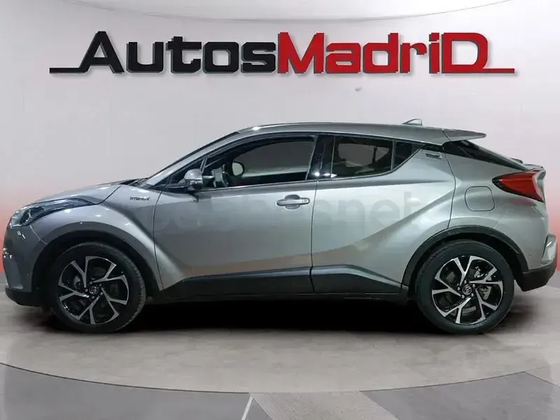 Usado Toyota C-HR Advance 122 CV (89 kW) 2019 Gris / plata SUV