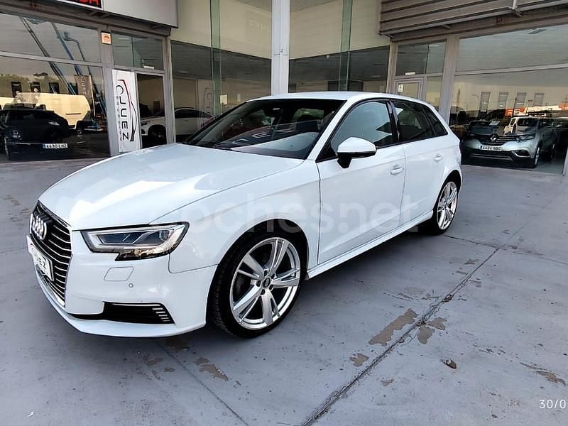 Blanco Usado 2017 Audi A3 Sportback e-tron Berlina | 18.999 € (Precio justo) - Imagen 1/4