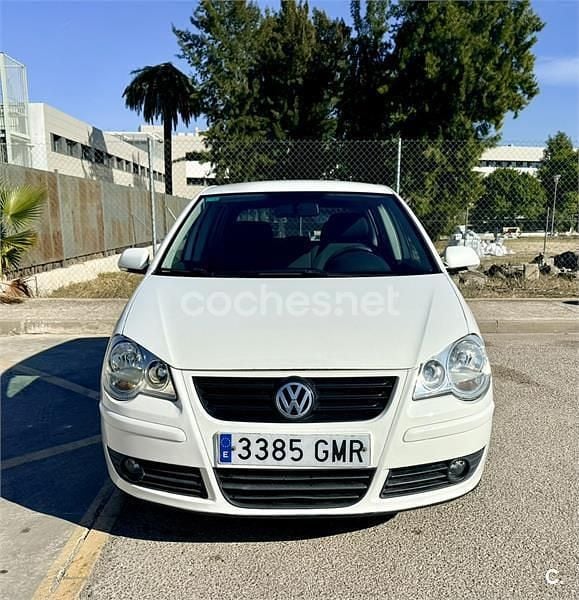 Blanco Usado 2009 VW Polo United Berlina | 4499 € (Buen precio) - Imagen 1/4