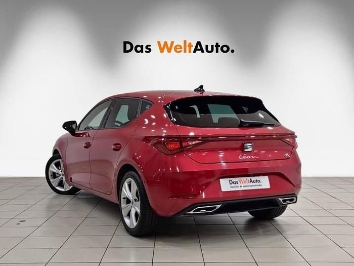 Rojo Usado 2024 Seat Leon FR | 24.500 € (Precio justo) - Imagen 1/4