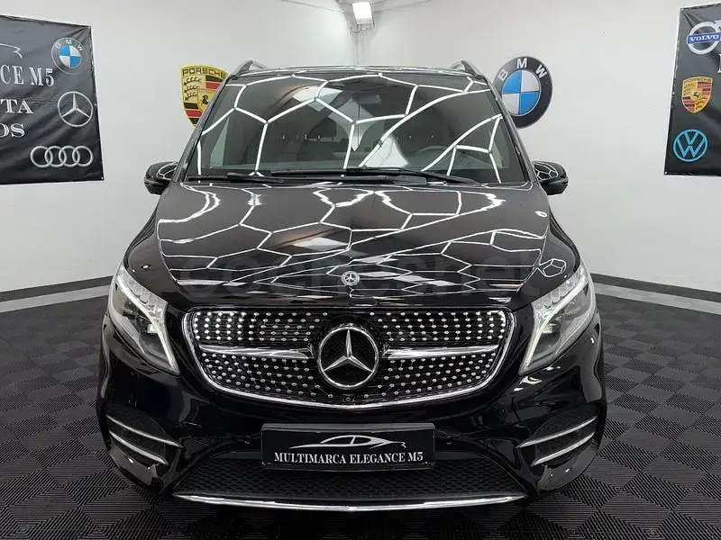 Usado Mercedes V250 Exclusive 204 CV (150 kW) 2018 Negro Monovolumen