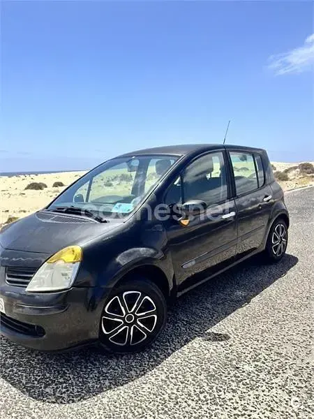 Usado Renault Modus Expression 75 CV (55 kW) 2005 Negro Monovolumen