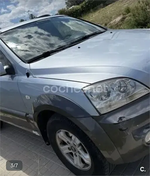 Usado Kia Sorento 140 CV (102 kW) 2005 Gris / plata SUV