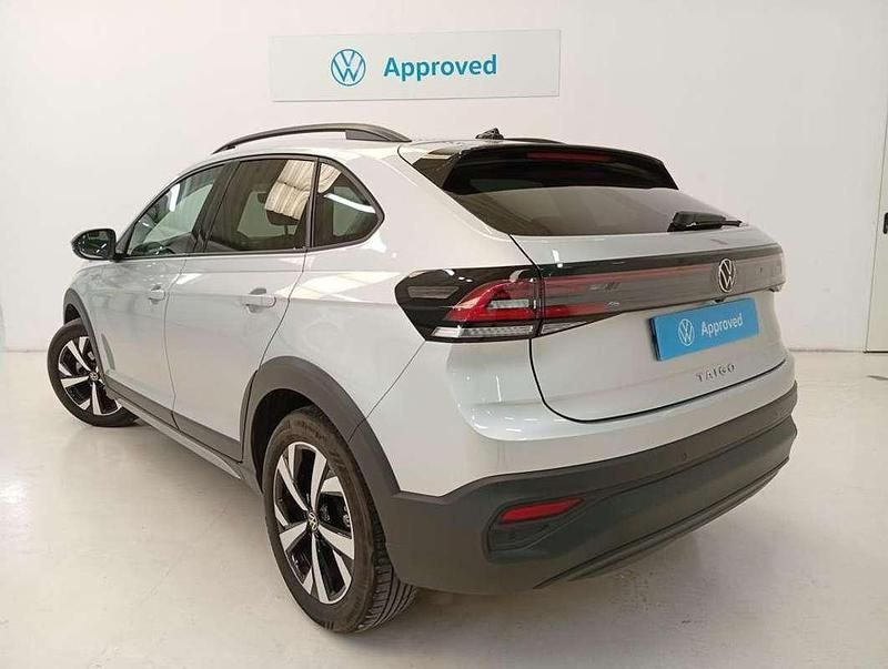 Usado VW Taigo 116 CV (85 kW) 2025 Plateado SUV