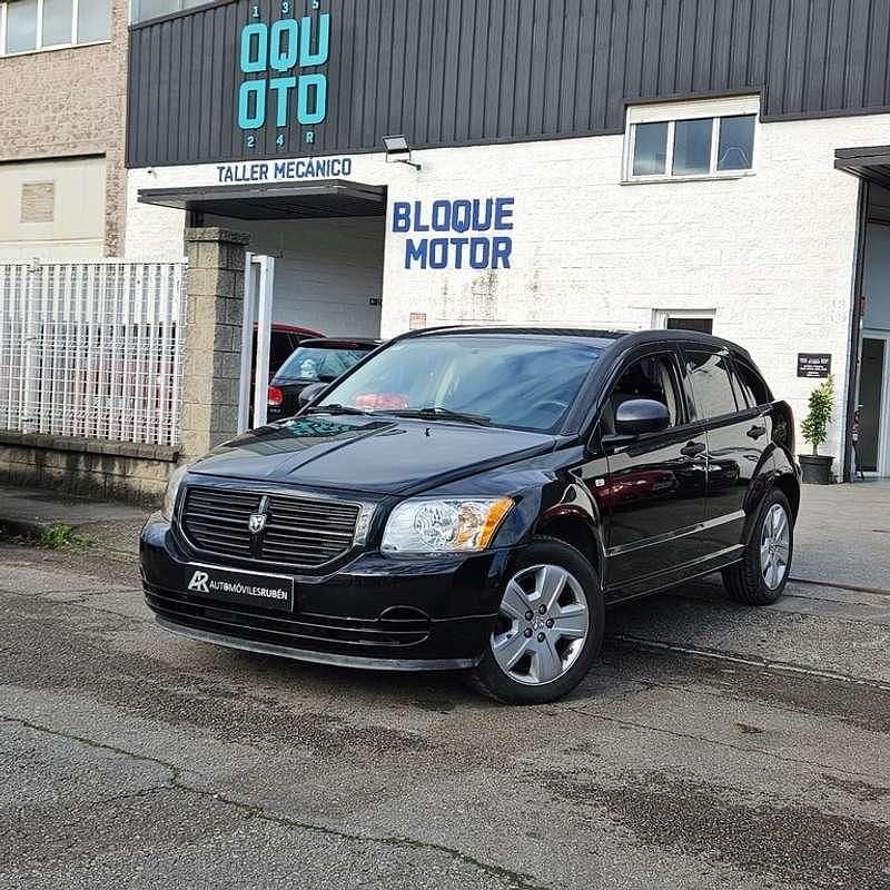 Käytetty Dodge Caliber SXT 140 HP (102 kW) 2009 Musta Viistoperä