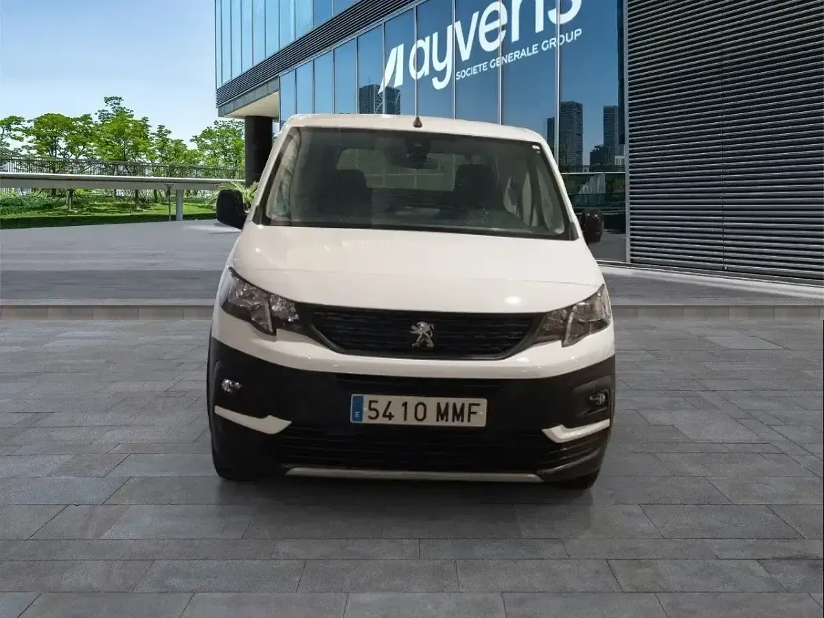 Usado Peugeot Rifter Business-Line 102 CV (75 kW) 2023 Blanco Monovolumen
