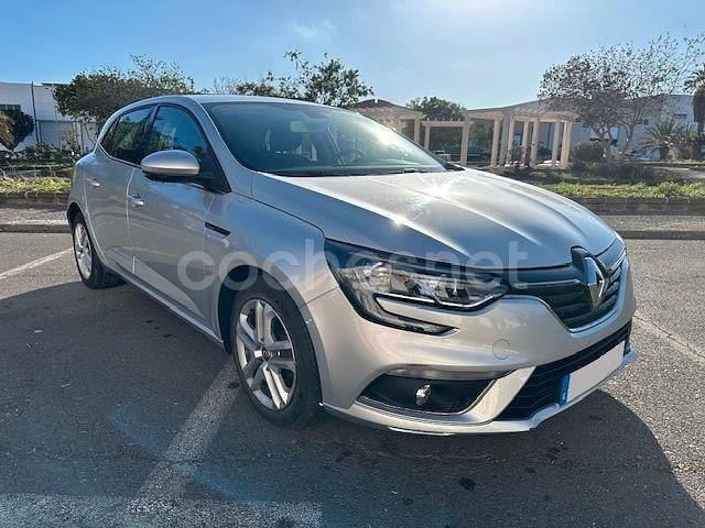 Gris / plata Usado 2019 Renault Mégane IV Business Berlina | 9500 € (Super precio) - Imagen 1/4