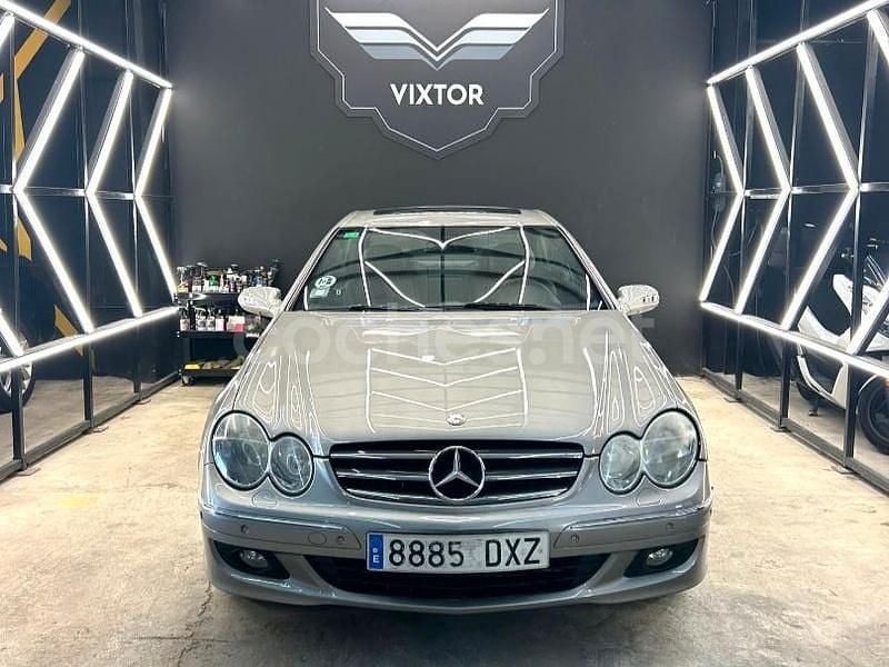 Beige Usado 2006 Mercedes CLK220 Elegance Coupe | 7400 € (Precio justo) - Imagen 1/4