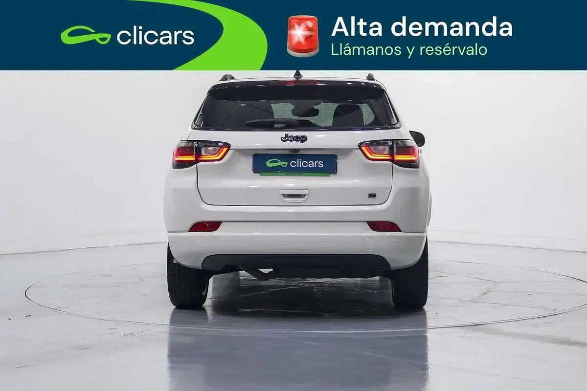 Usado Jeep Compass 131 CV (96 kW) 2022 Blanco SUV
