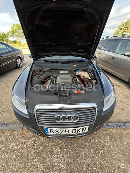 Usado Audi A6 170 CV (125 kW) 2005 Gris / plata Berlina
