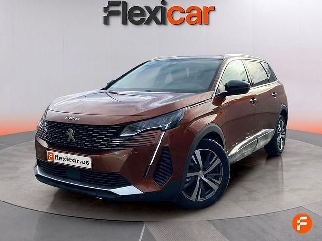 Usado Peugeot 5008 Allure 130 CV (95 kW) 2022 Naranja SUV