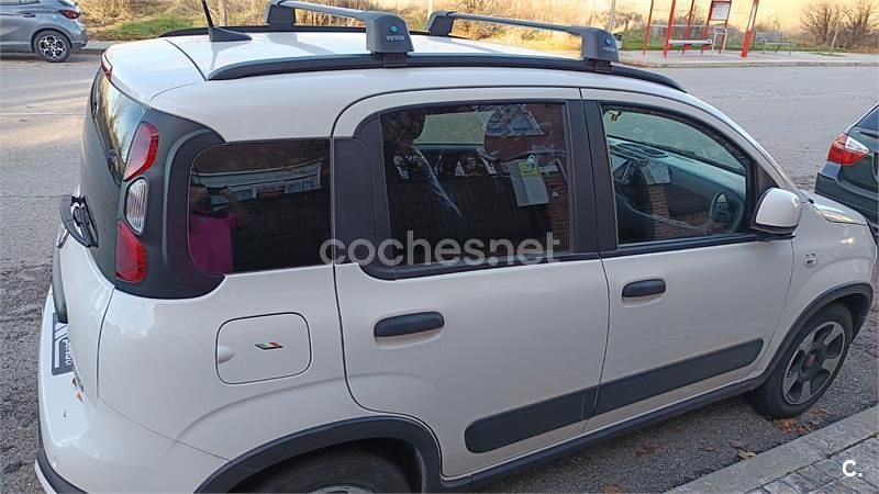 Usado Fiat Panda Cross Cross 70 CV (51 kW) 2023 Blanco Utilitario