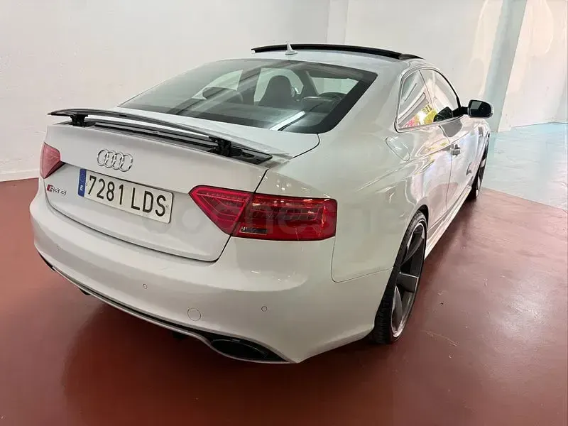 Usado Audi RS5 450 CV (330 kW) 2012 Blanco Coupe