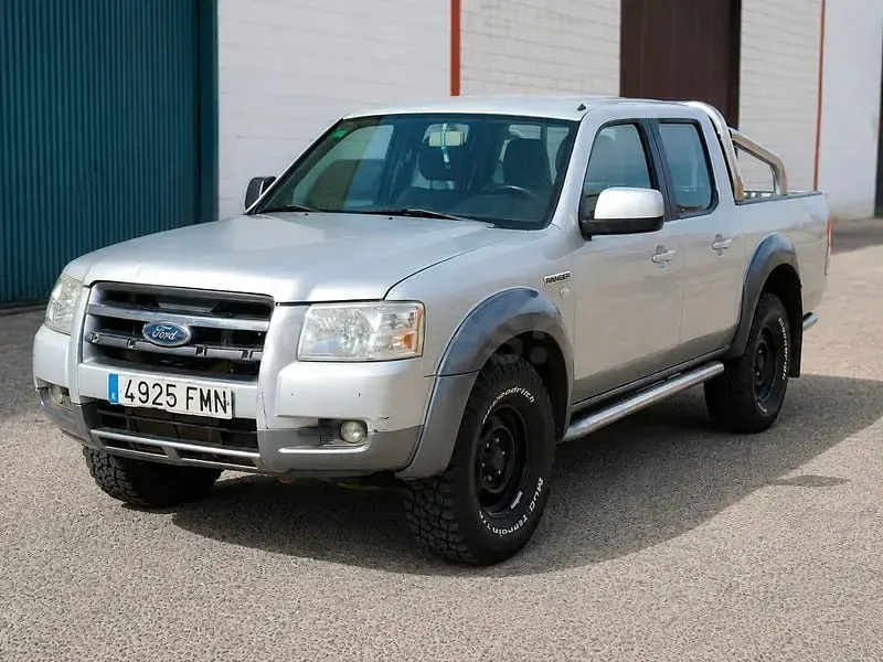 Usado Ford Ranger XLT 143 CV (105 kW) 2008 Gris / plata Pickup/Camioneta