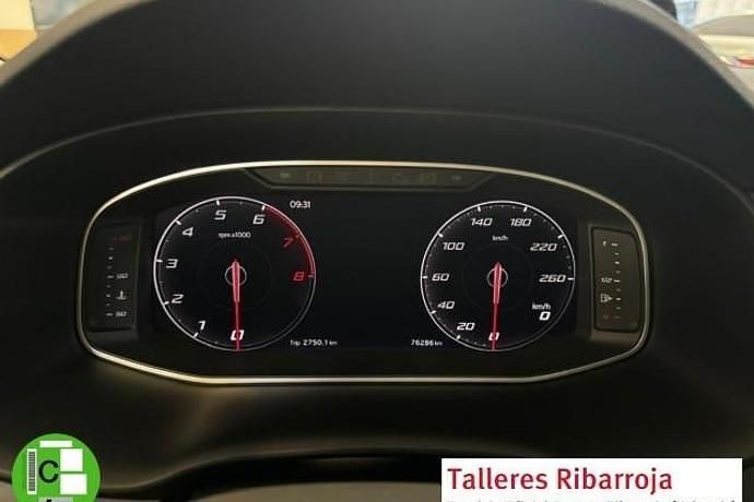 Usado Seat Ateca Style 150 CV (110 kW) 2021 Gris SUV