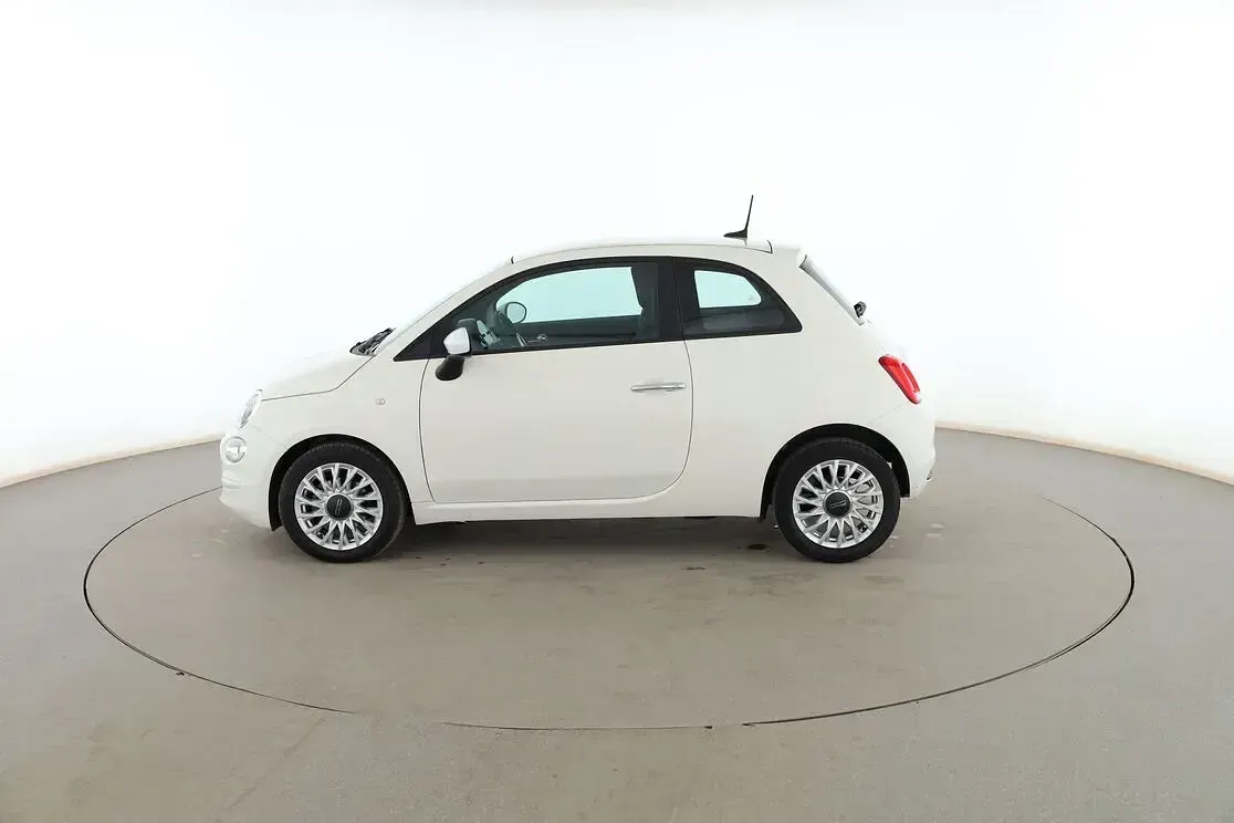 Usado Fiat 500 70 CV (51 kW) 2021 Blanco Berlina