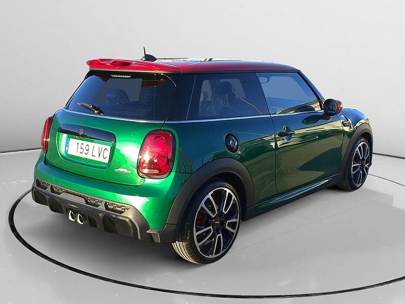 Usado Mini John Cooper Works 231 CV (169 kW) 2021 Verde Utilitario