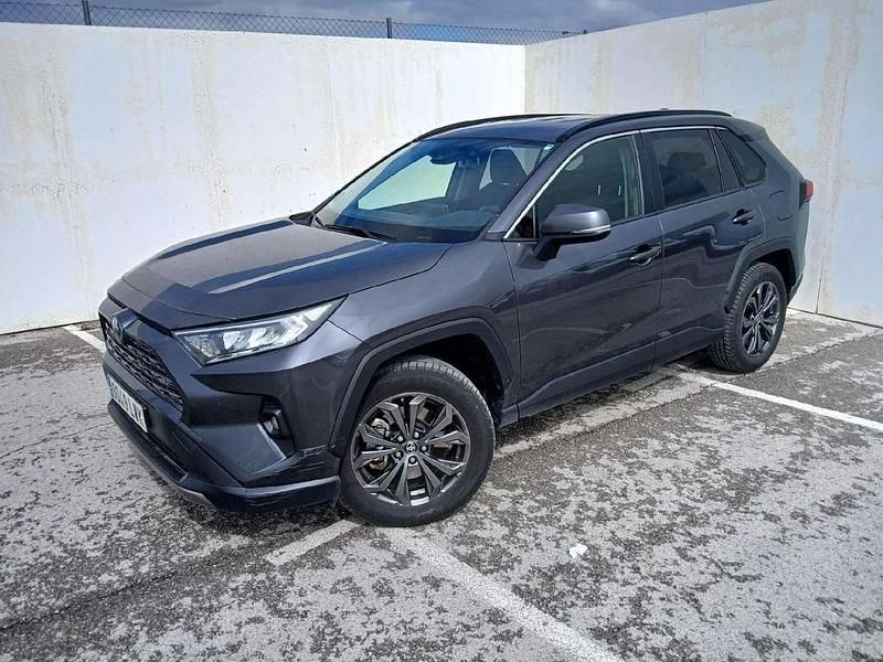 Usado Toyota RAV4 Hybrid Advance 218 CV (160 kW) 2022 Gris SUV