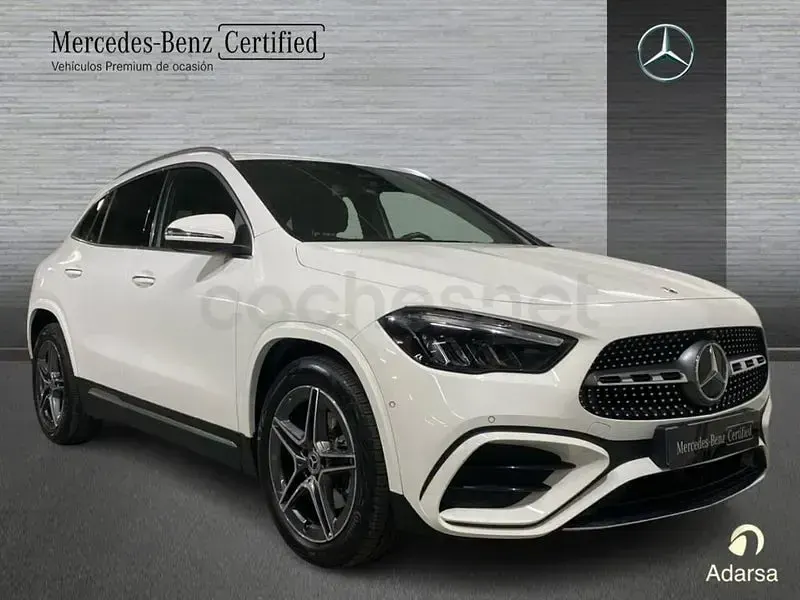 Usado Mercedes GLA200 163 CV (119 kW) 2025 Blanco SUV