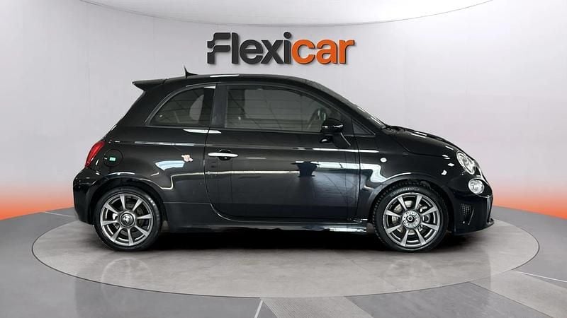 Usado Abarth 595 165 CV (121 kW) 2022 Negro Berlina