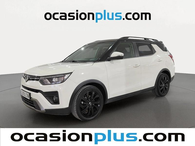 Usado Ssangyong (KGM) Tivoli Limited 163 CV (119 kW) 2021 Blanco SUV