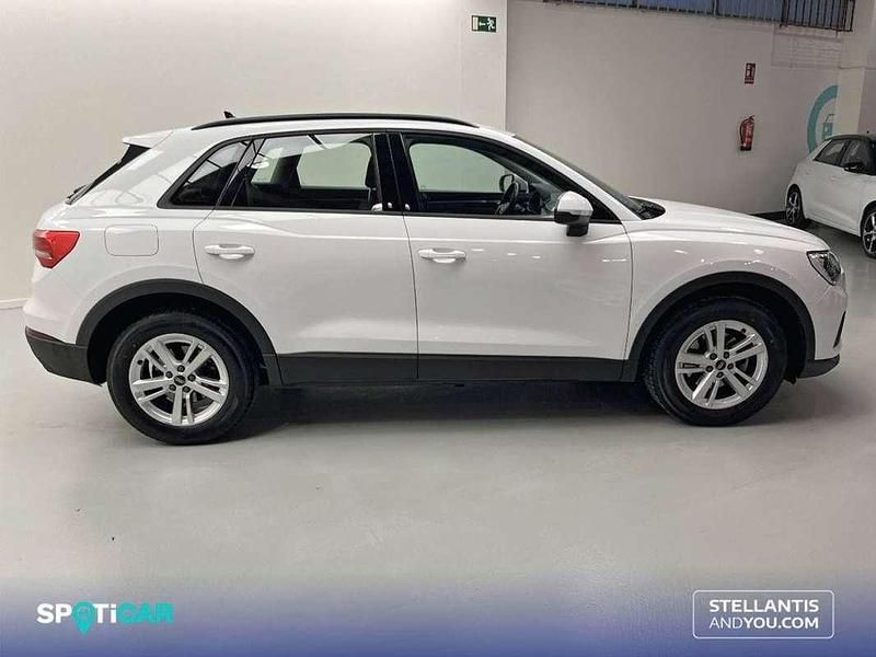 Usado Audi Q3 150 CV (110 kW) 2021 Gris SUV