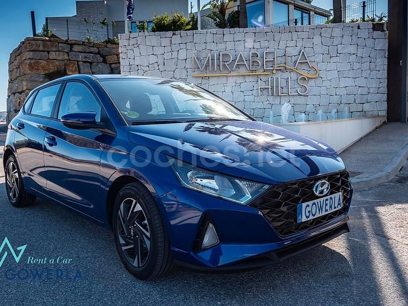 Usado Hyundai i20 100 CV (73 kW) 2021 Azul Berlina
