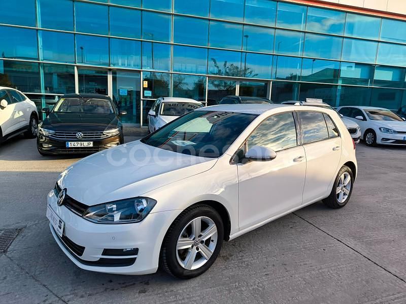 Blanco Usado 2013 VW Golf VII Berlina | 7900 € (Super precio) - Imagen 1/4