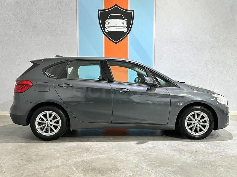 Usado BMW 218 Basis 150 CV (110 kW) 2015 Gris / plata Familiar