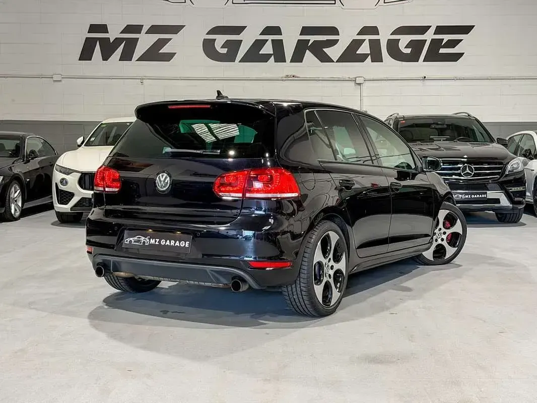 Usado VW Golf VI GTI 211 CV (155 kW) 2011 Negro Utilitario
