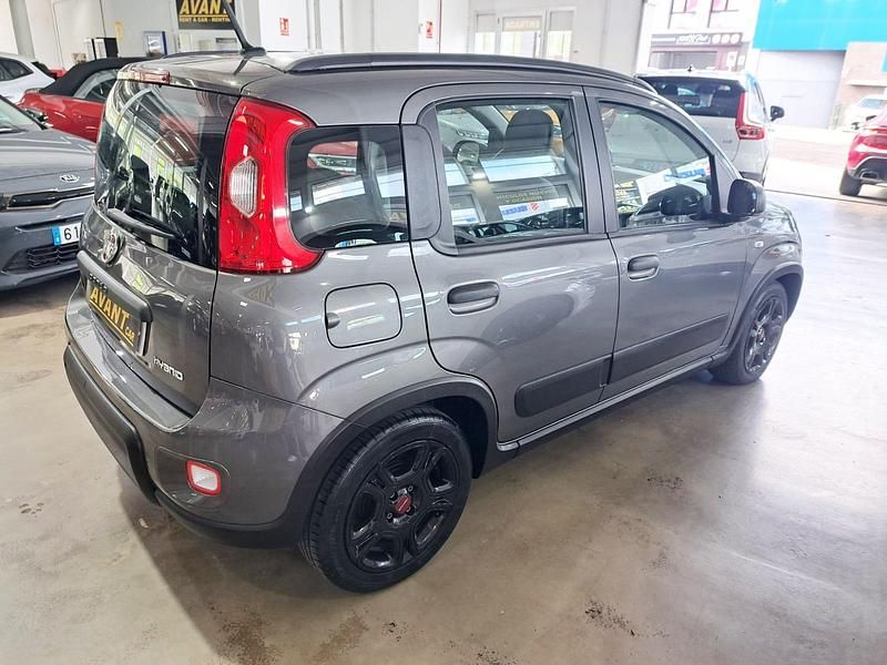 Usado Fiat Panda City Life 70 CV (51 kW) 2022 Gris / plata Berlina