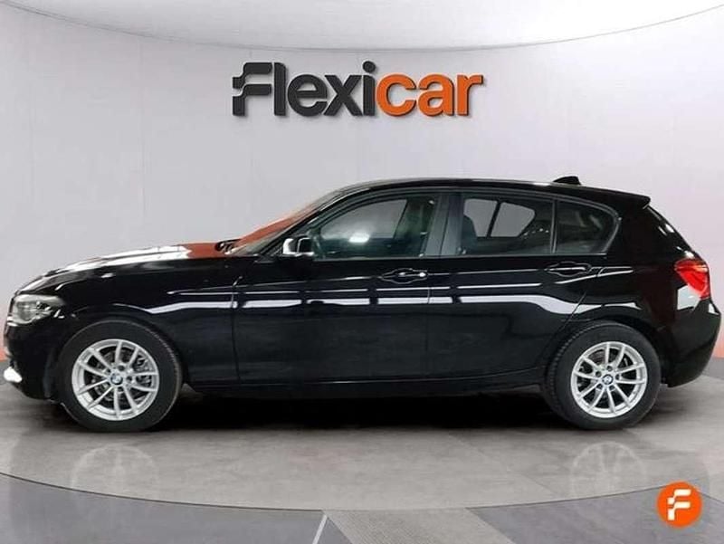 Usado BMW 118 143 CV (105 kW) 2019 Negro Utilitario