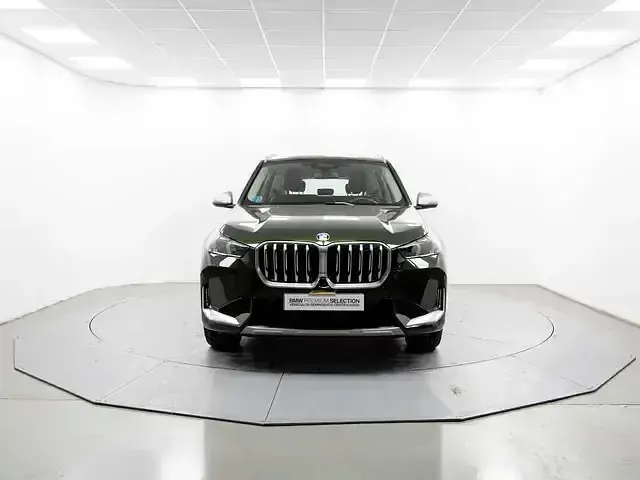 Używany BMW X1 Comfort Edition 163 KM (119 kW) 2024 Zielony SUV