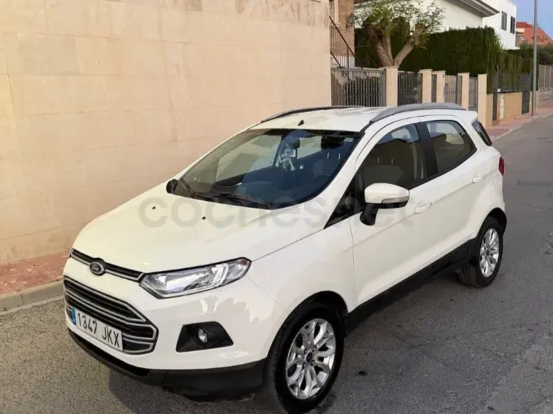 Usado Ford Ecosport Trend 91 CV (66 kW) 2016 Blanco SUV