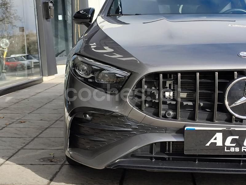 Usado Mercedes A35 AMG 306 CV (225 kW) 2024 Gris / plata Berlina
