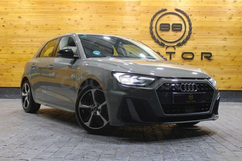 Usado Audi A1 Sportback S-Line 95 CV (69 kW) 2022 Gris / plata Utilitario