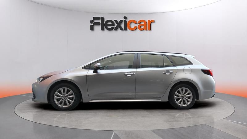 Usado Toyota Corolla Active 140 CV (102 kW) 2024 Gris Utilitario