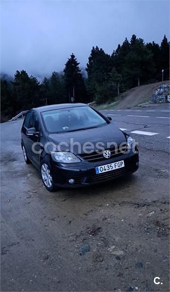 Usado VW Golf Plus Cross Sportline 140 CV (102 kW) 2007 Negro Monovolumen